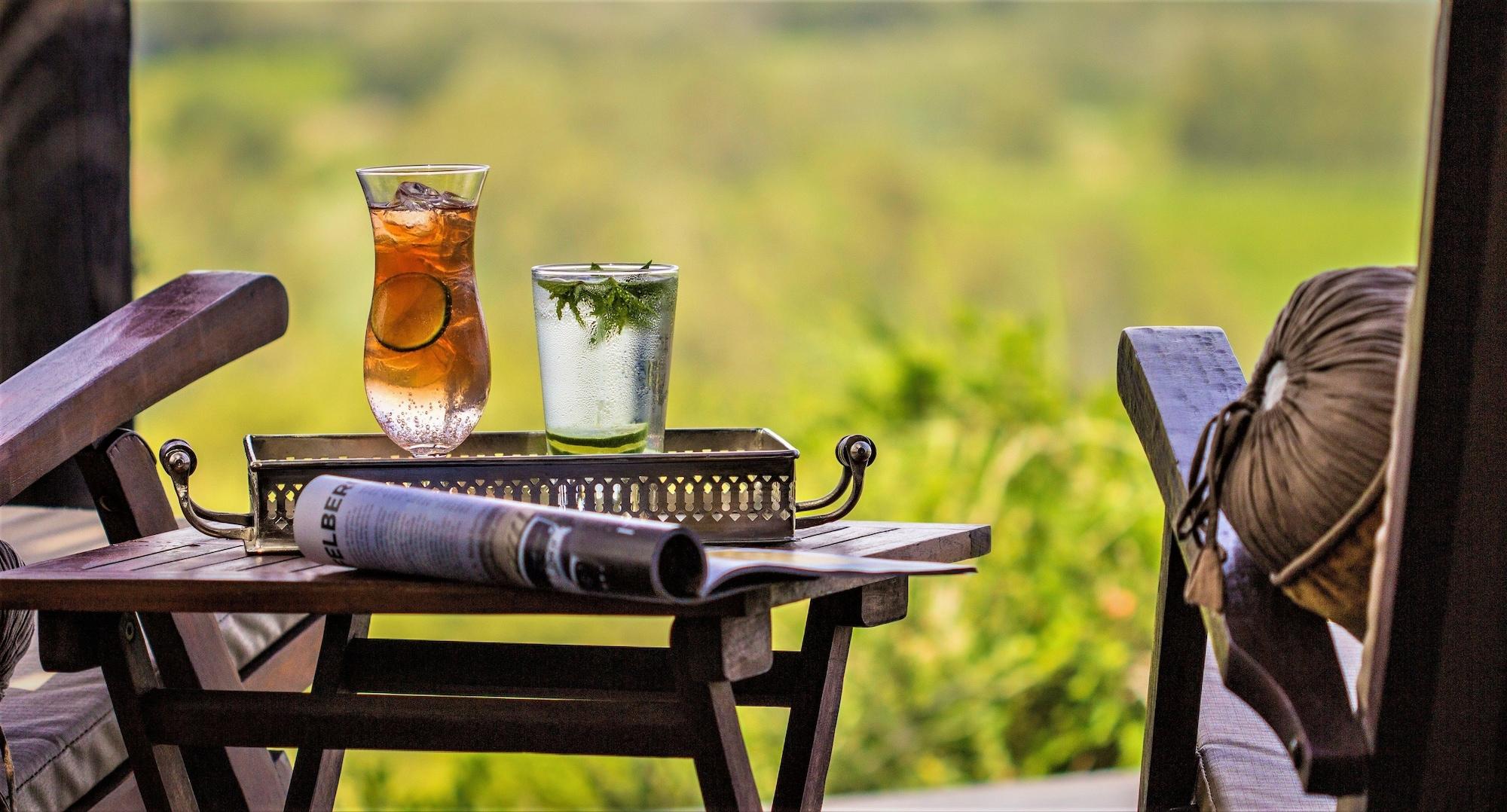אדו Hitgeheim Country Lodge מראה חיצוני תמונה